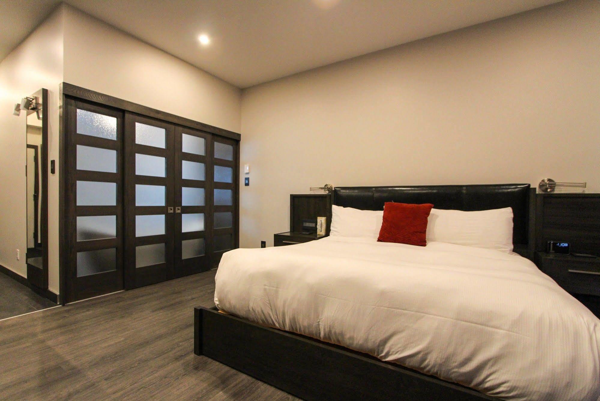 Hotel Saint-Germain Rimouski Eksteriør billede
