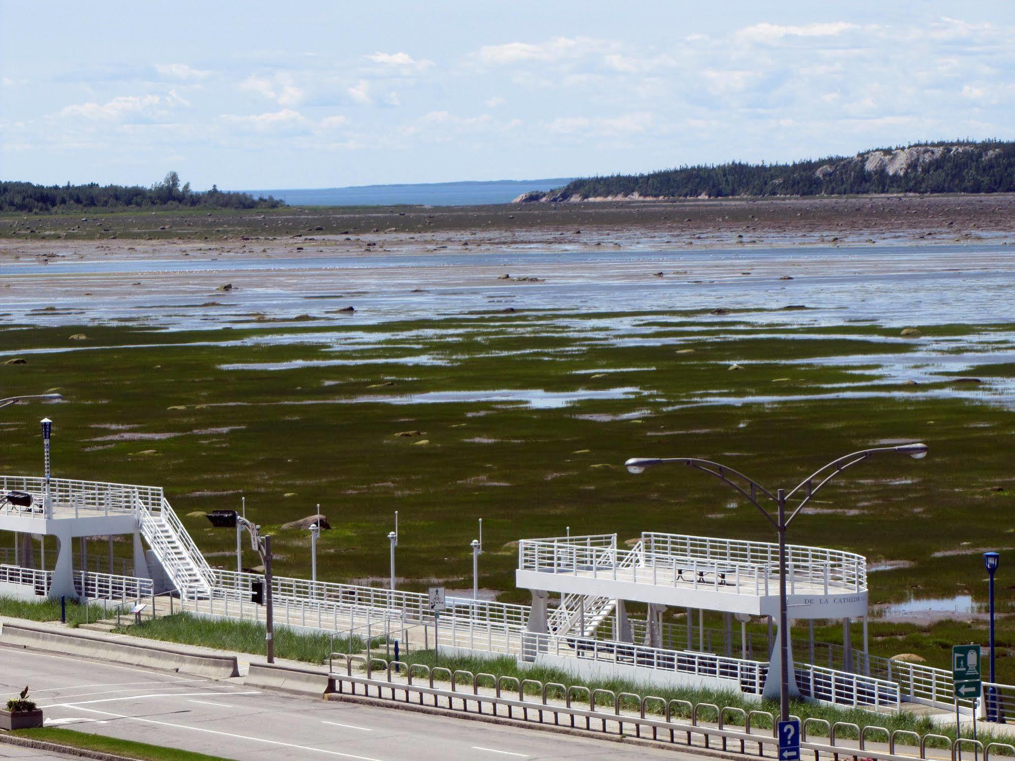 Hotel Saint-Germain Rimouski Eksteriør billede