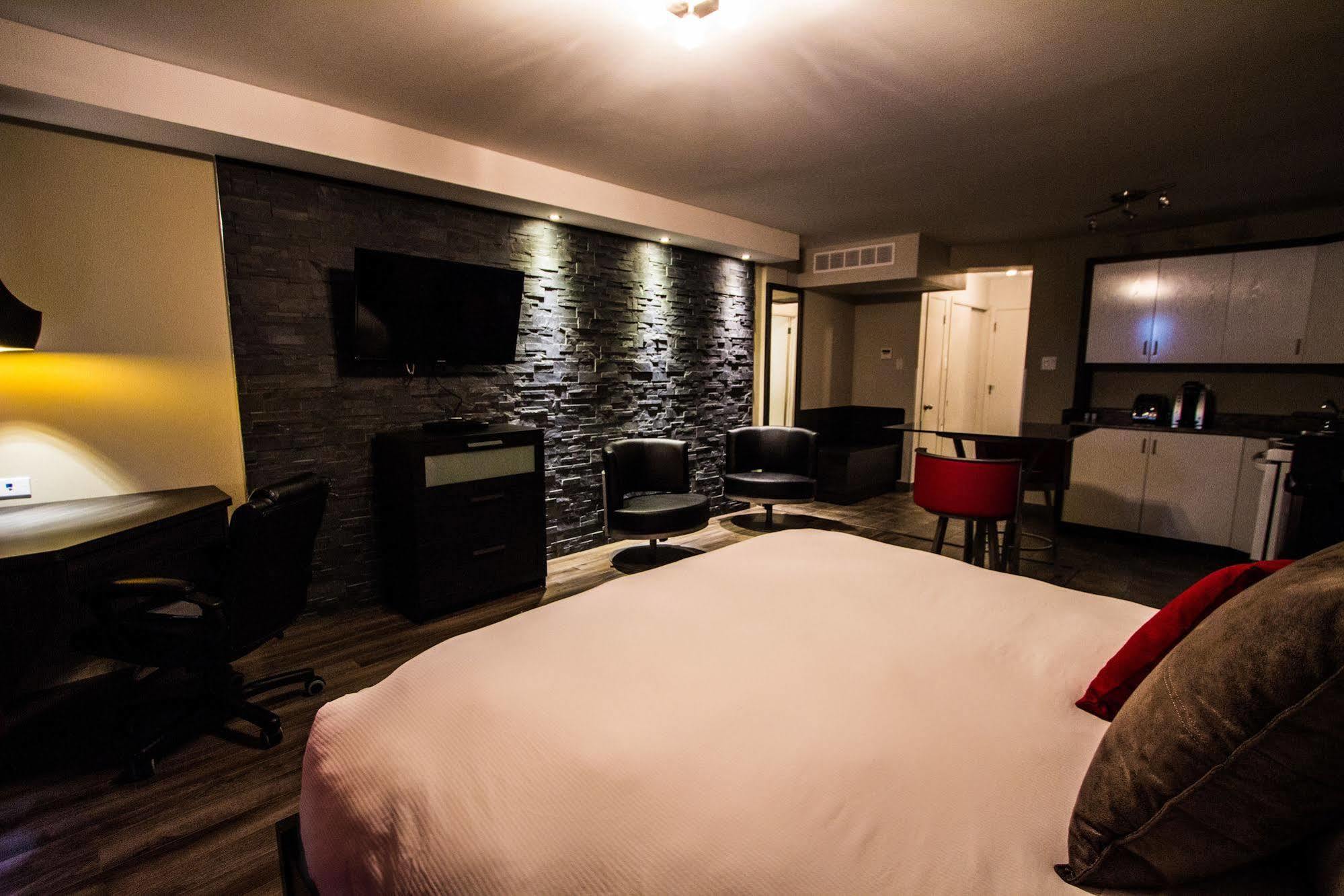 Hotel Saint-Germain Rimouski Eksteriør billede