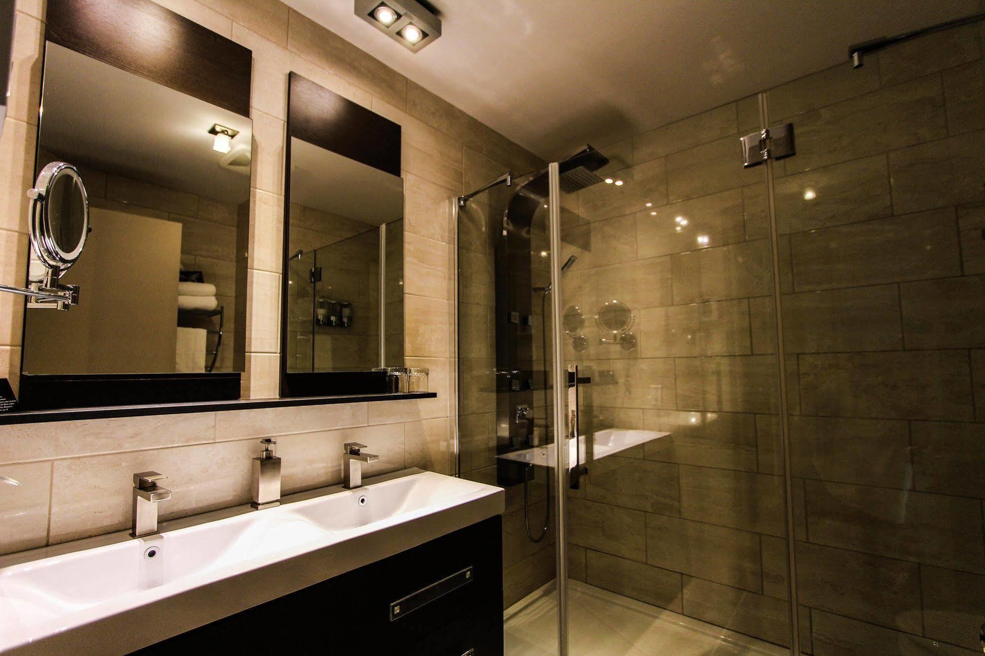 Hotel Saint-Germain Rimouski Eksteriør billede